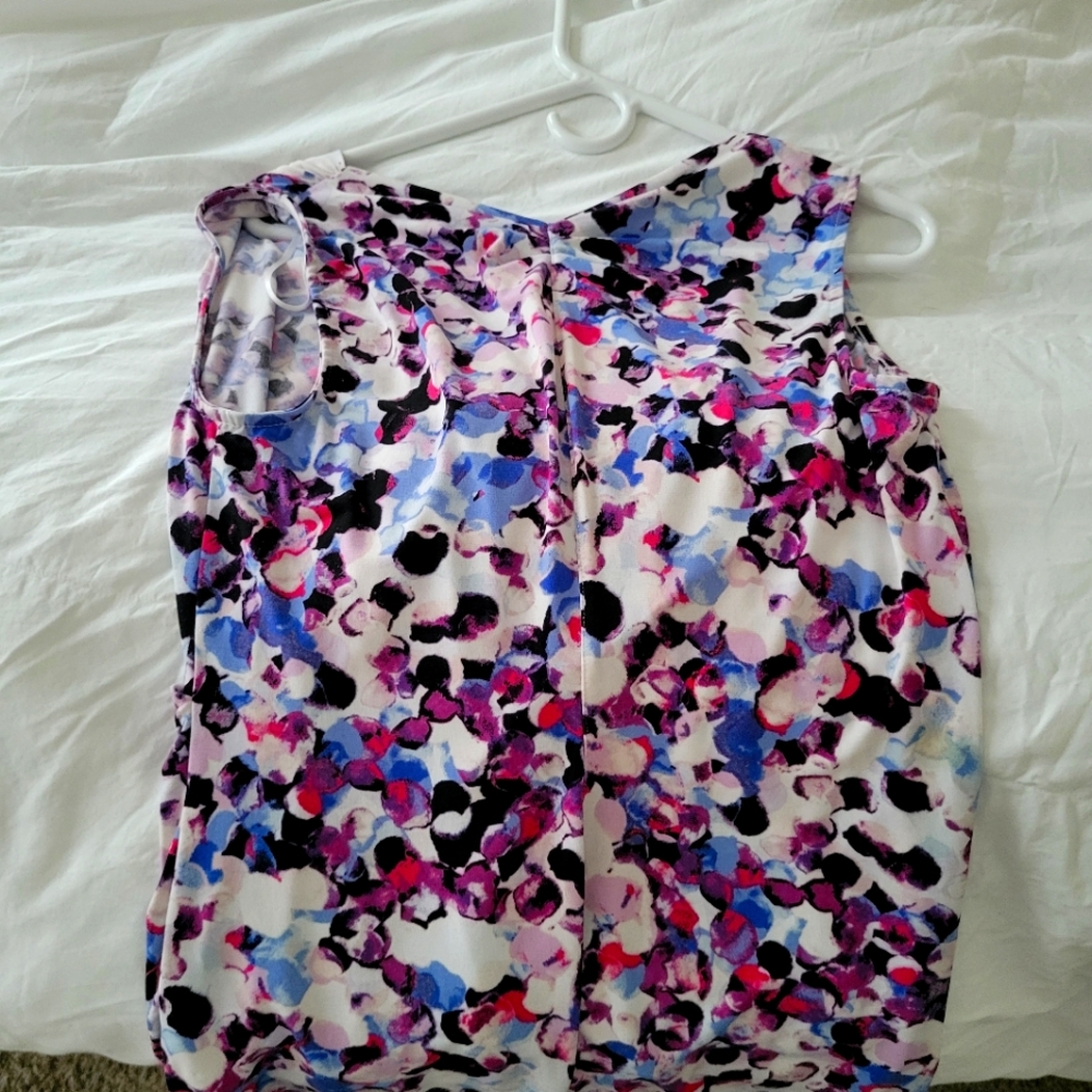 flower sleeveless shirt